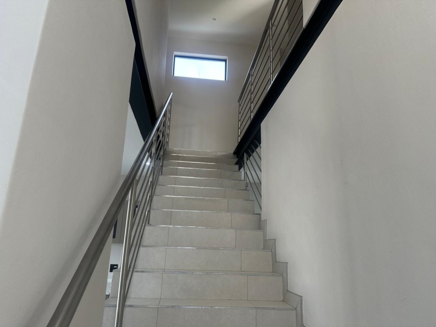 To Let 3 Bedroom Property for Rent in Cashan North West
